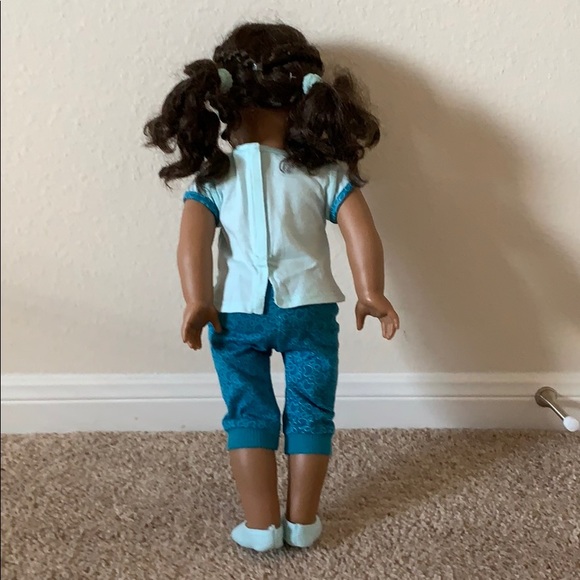 An American Girl Doll in pretty good condition. - Picture 3 of 8